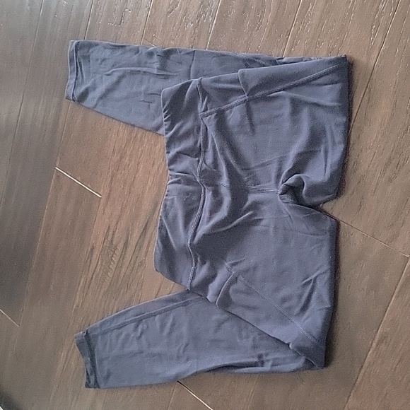 Athleta Girl Stash Your Treasures Leggings - Picture 3 of 4